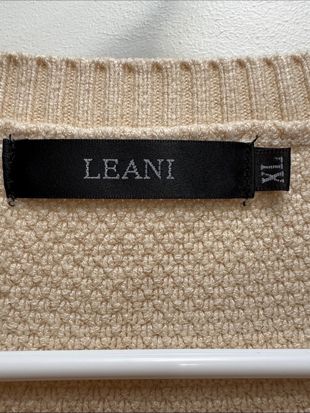 LEANI Beige Textured Knit Crew Neck Sweater XL Women’s Oversized Hi-Low Hem - Picture 6 of 9